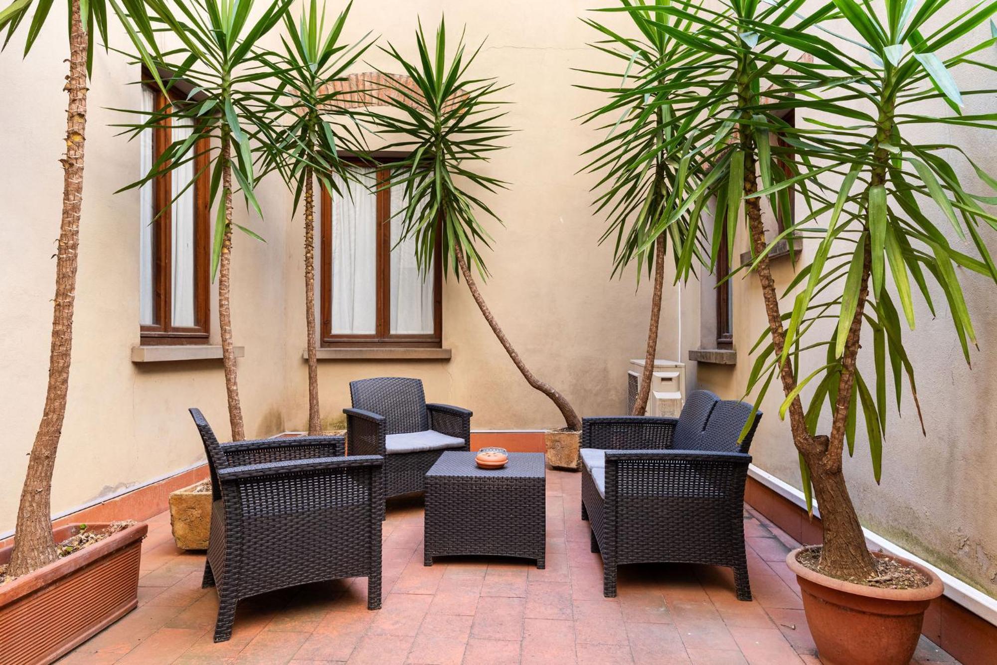 Signoria Apartment With Patio Firenze Kültér fotó